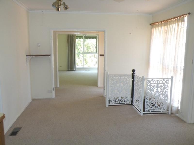 12 Ralton Avenue, Glen Waverley VIC 3150