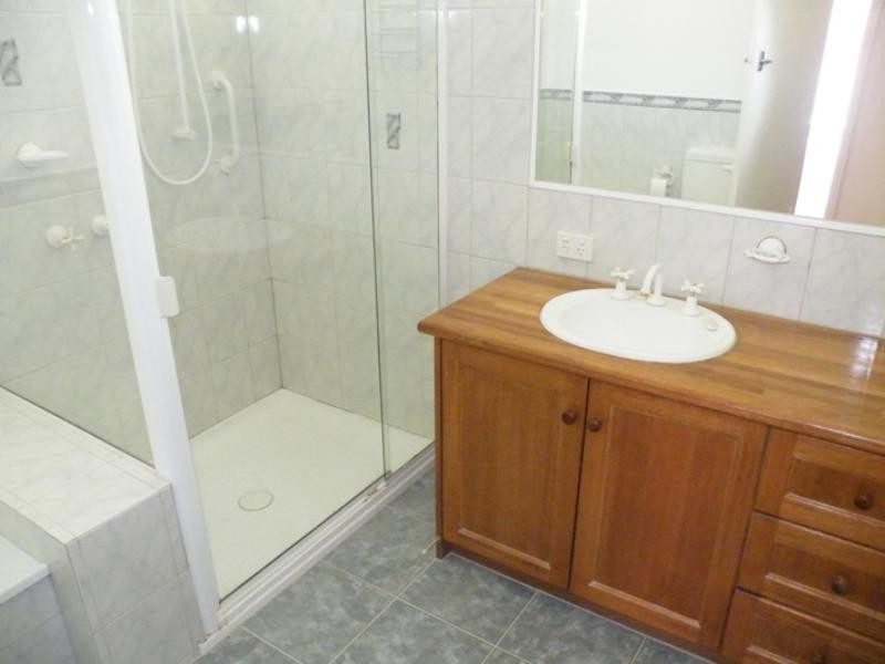 12 Ralton Avenue, Glen Waverley VIC 3150