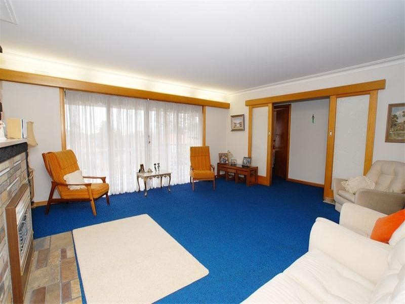 6 Margate Crescent, Glen Waverley VIC 3150