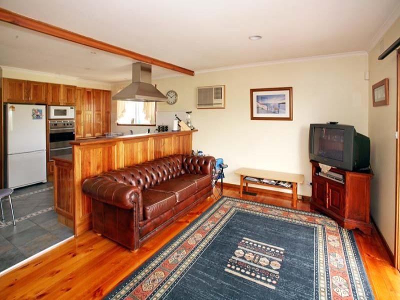 37 Meadowbrook Drive, Wheelers Hill VIC 3150