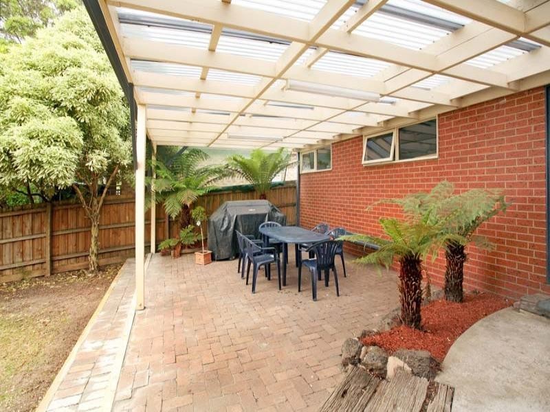 37 Meadowbrook Drive, Wheelers Hill VIC 3150