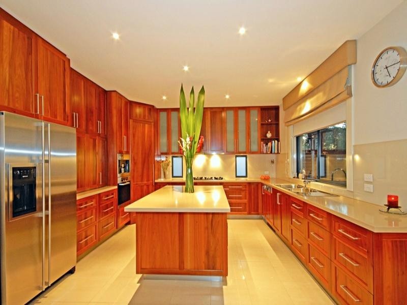 5 Holmes Way, Glen Waverley VIC 3150