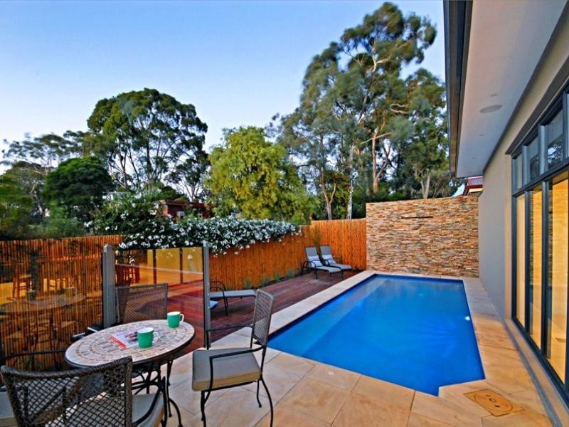 5 Holmes Way, Glen Waverley VIC 3150