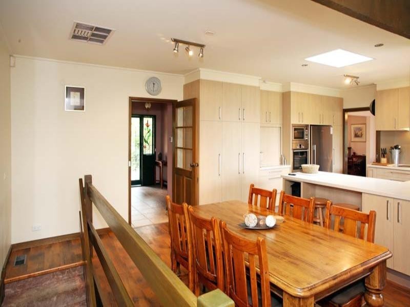 30 Strickland Drive, Wheelers Hill VIC 3150