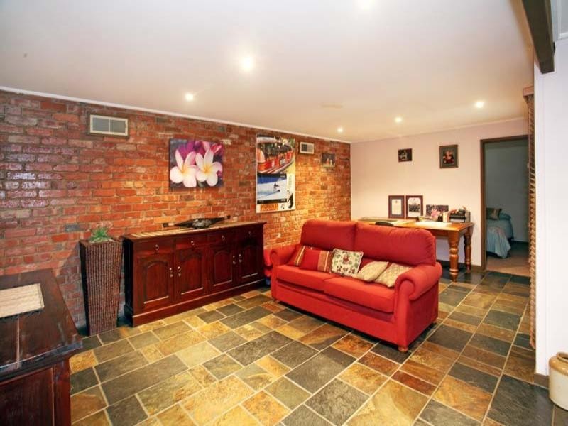 30 Strickland Drive, Wheelers Hill VIC 3150