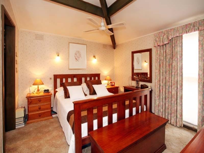 30 Strickland Drive, Wheelers Hill VIC 3150