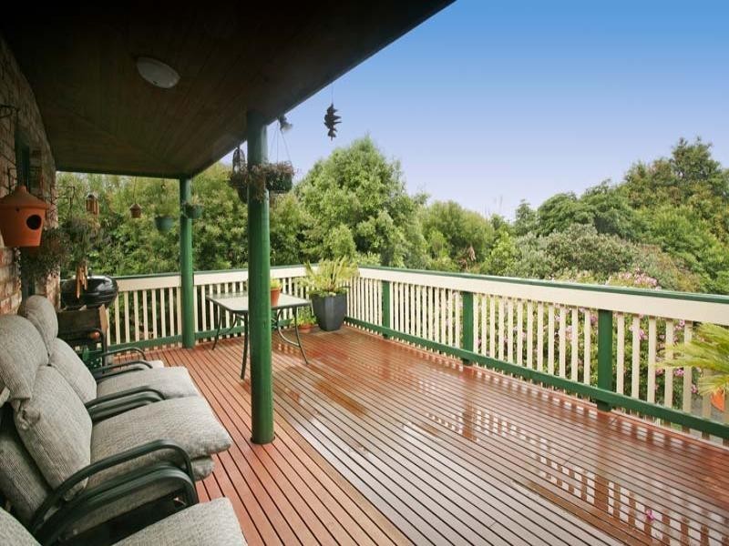 30 Strickland Drive, Wheelers Hill VIC 3150