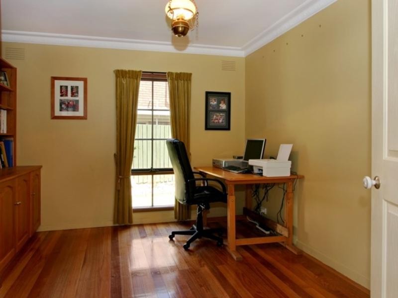 8 Ryrie Place, Vermont South VIC 3133