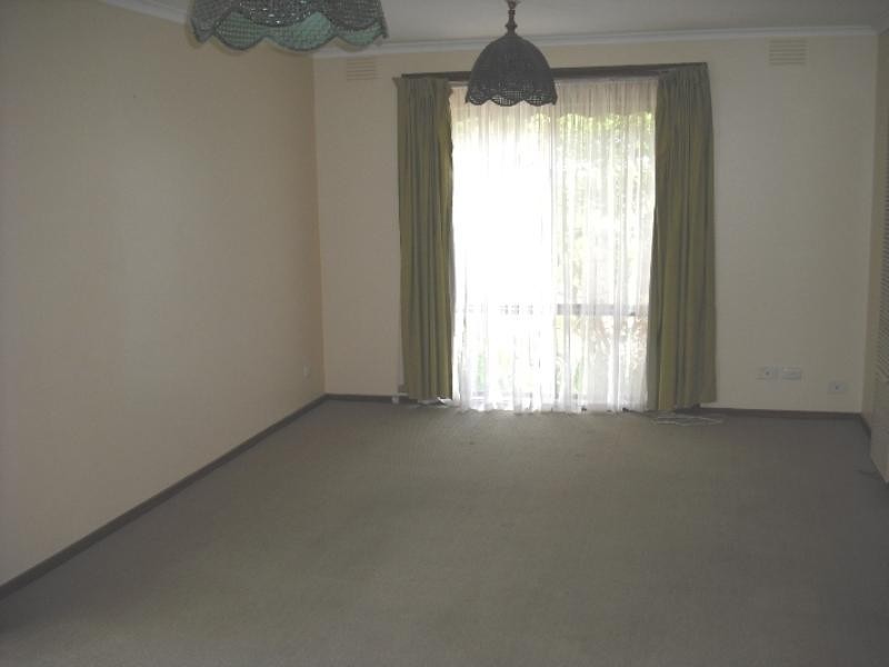 1/14 The Glen, Ferntree Gully VIC 3156