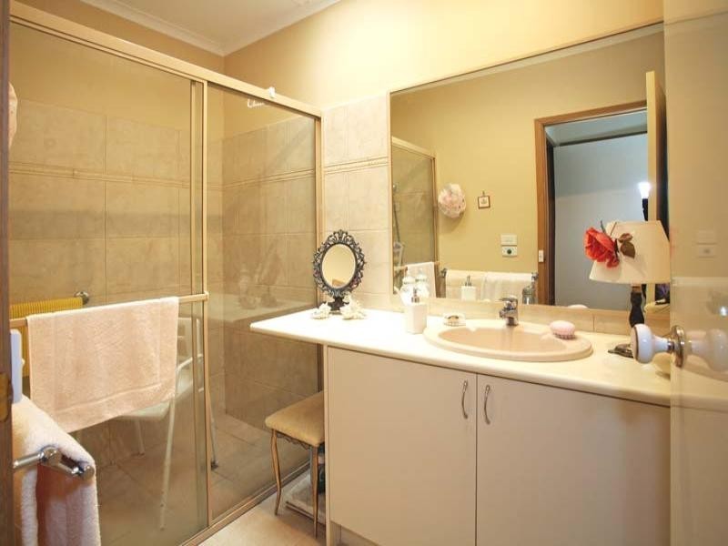 144/ 37-55 View Mount Road, Glen Waverley VIC 3150