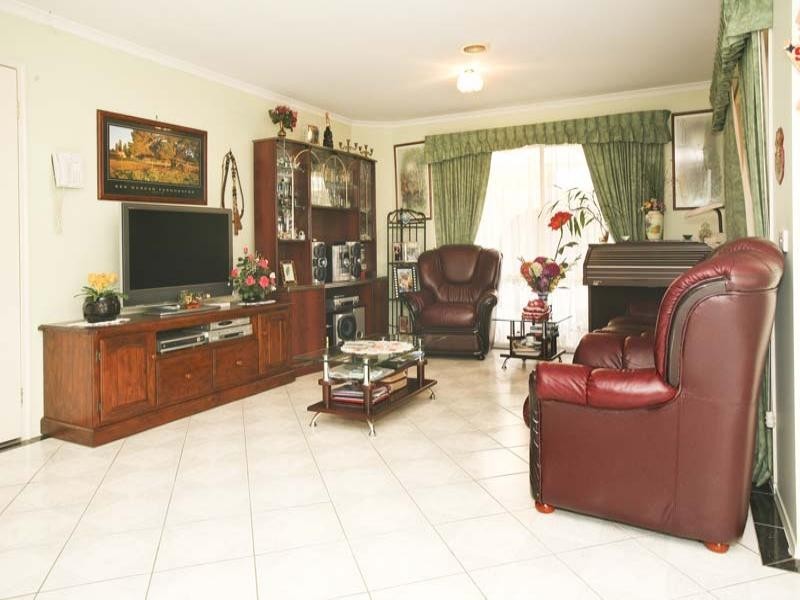 12 Highfield Avenue, Mulgrave VIC 3170