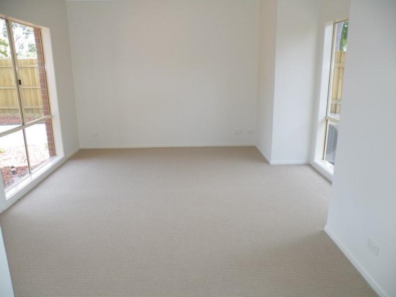 3/745 Waverley Road, Glen Waverley VIC 3150