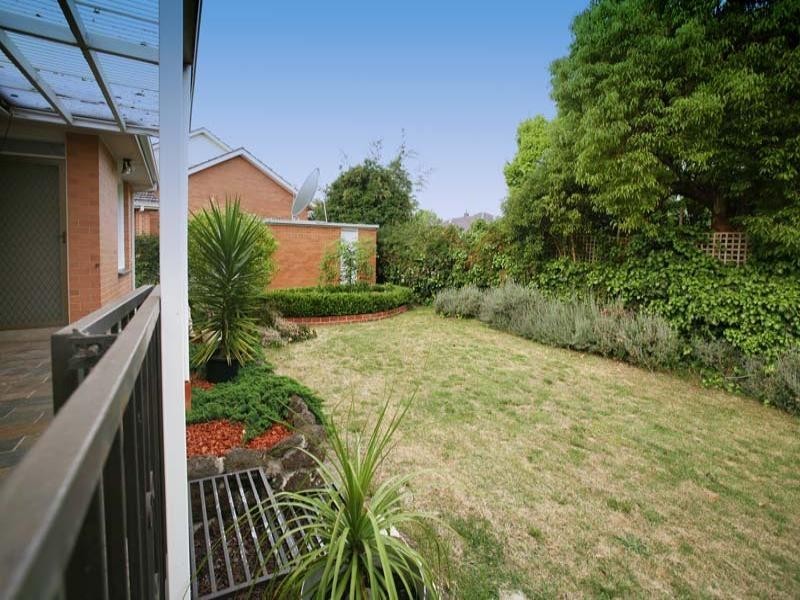 5 Nethercote Drive, Mount Waverley VIC 3149