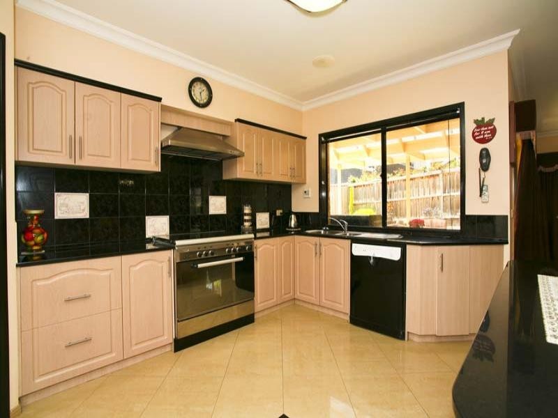 4 Tessa Court, Mount Waverley VIC 3149