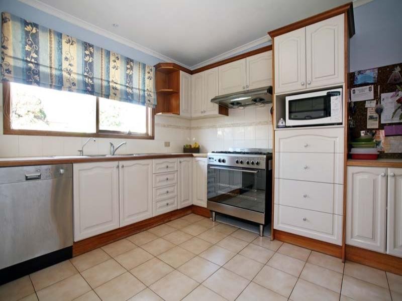 2229 Dandenong Road, Mulgrave VIC 3170