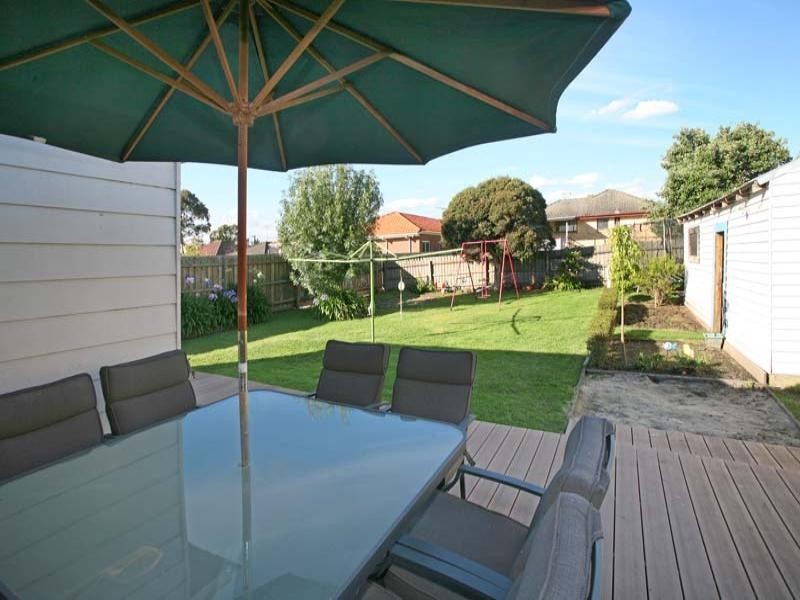 2229 Dandenong Road, Mulgrave VIC 3170