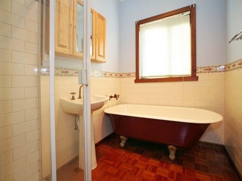 2229 Dandenong Road, Mulgrave VIC 3170