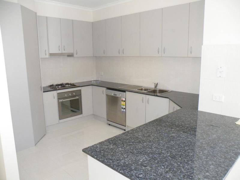 1/745 Waverley Road, Glen Waverley VIC 3150