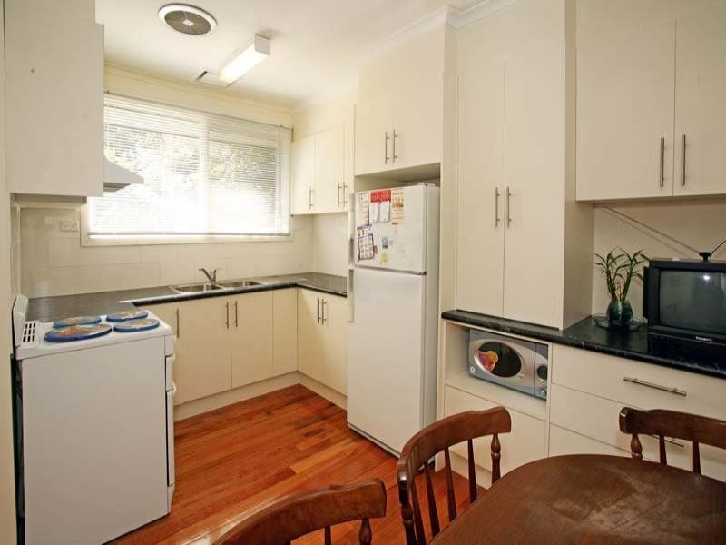 1/574-576 Highbury Road, Glen Waverley VIC 3150