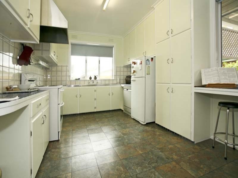 9 Myers Avenue, Glen Waverley VIC 3150