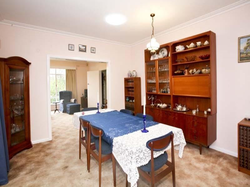 9 Myers Avenue, Glen Waverley VIC 3150