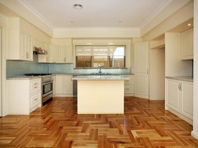 7 Glen Road, Glen Waverley VIC 3150