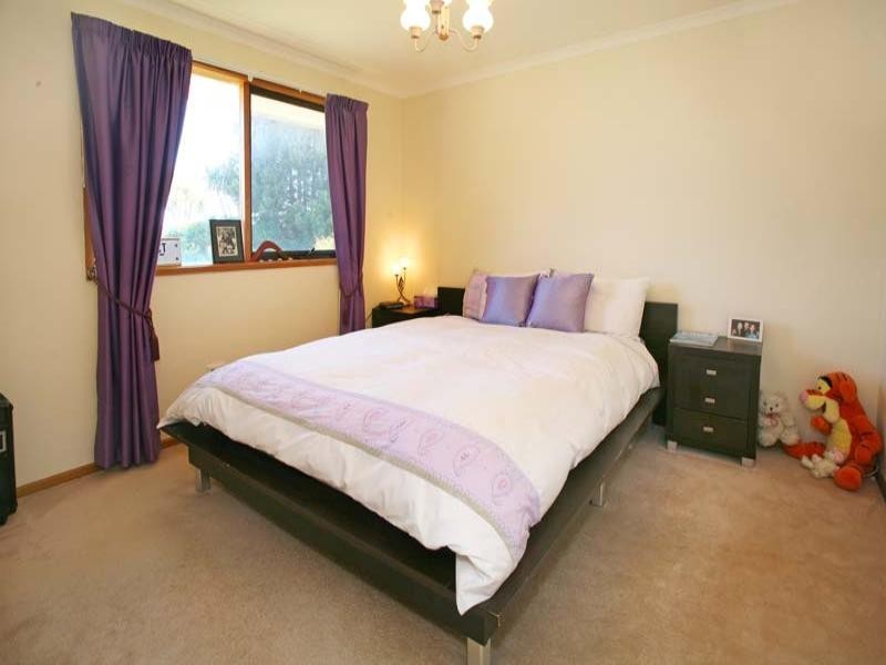 69 Shepherd Road, Glen Waverley VIC 3150