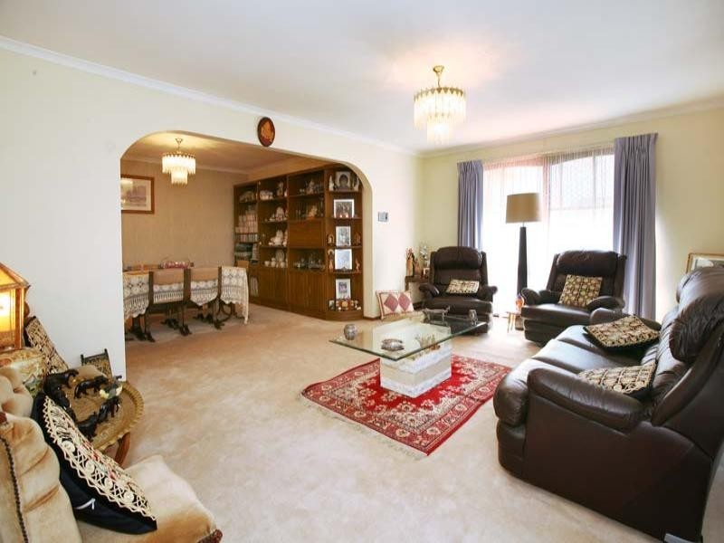 69 Shepherd Road, Glen Waverley VIC 3150