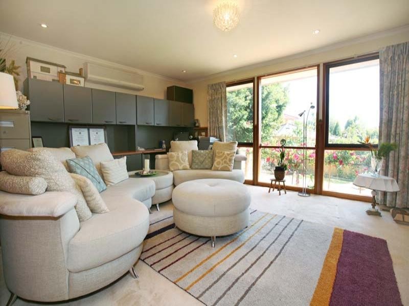 69 Shepherd Road, Glen Waverley VIC 3150