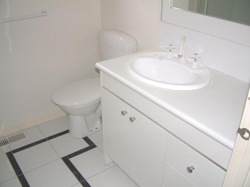 13/765 Boronia Road, Wantirna VIC 3152