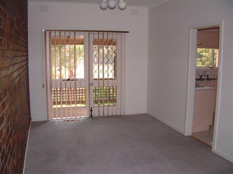 39 Tullimbar Circuit, Vermont South VIC 3133