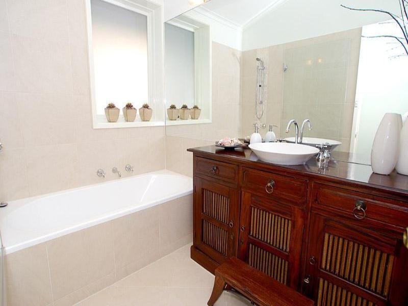 38 Diamond Avenue, Glen Waverley VIC 3150