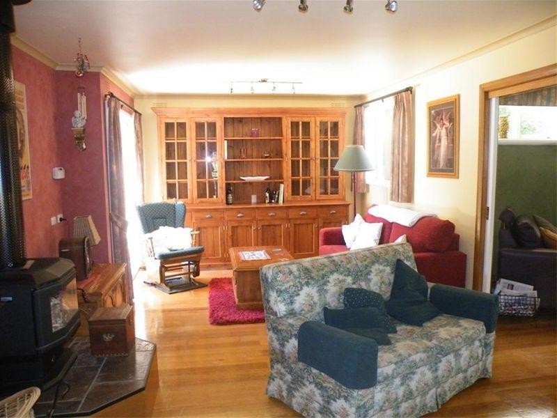 29 Winmalee Drive, Glen Waverley VIC 3150