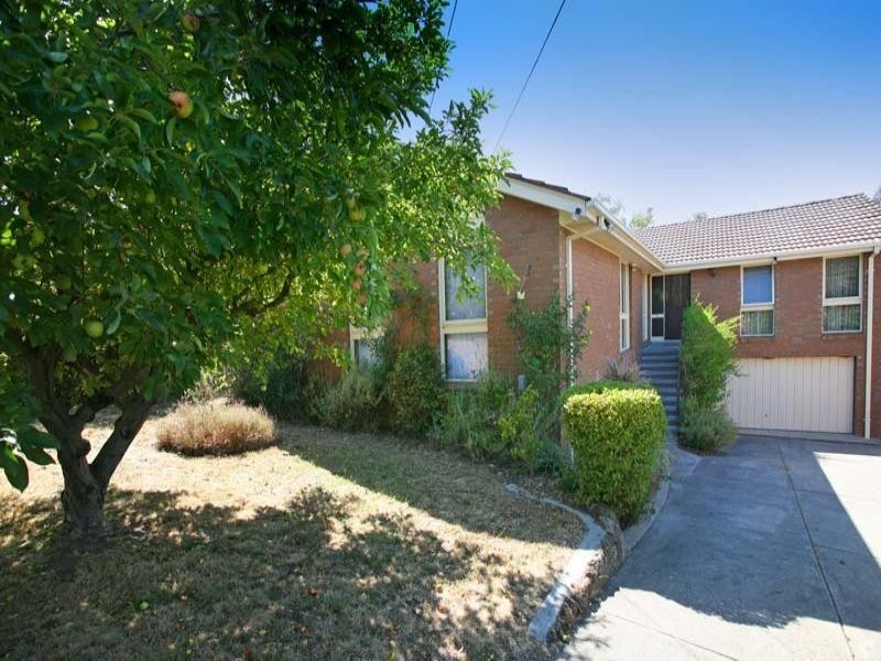 9 Lesay Court, Mount Waverley VIC 3149