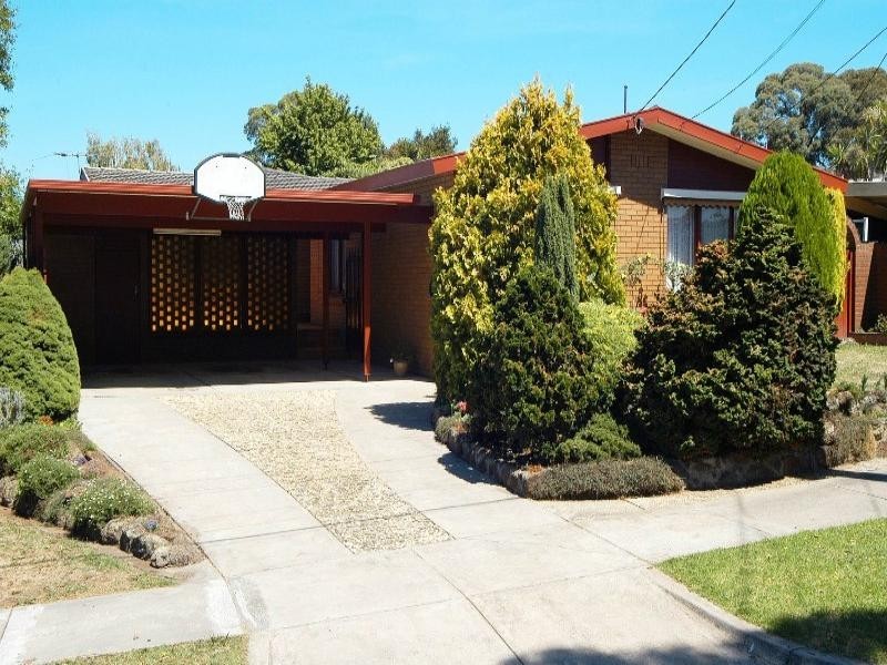 44 Brynor Crescent, Glen Waverley VIC 3150