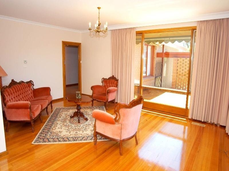 44 Brynor Crescent, Glen Waverley VIC 3150