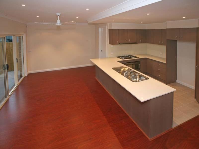 1/4 Gnarwin Street, Mount Waverley VIC 3149