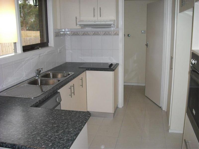 14 Westlands Road, Glen Waverley VIC 3150