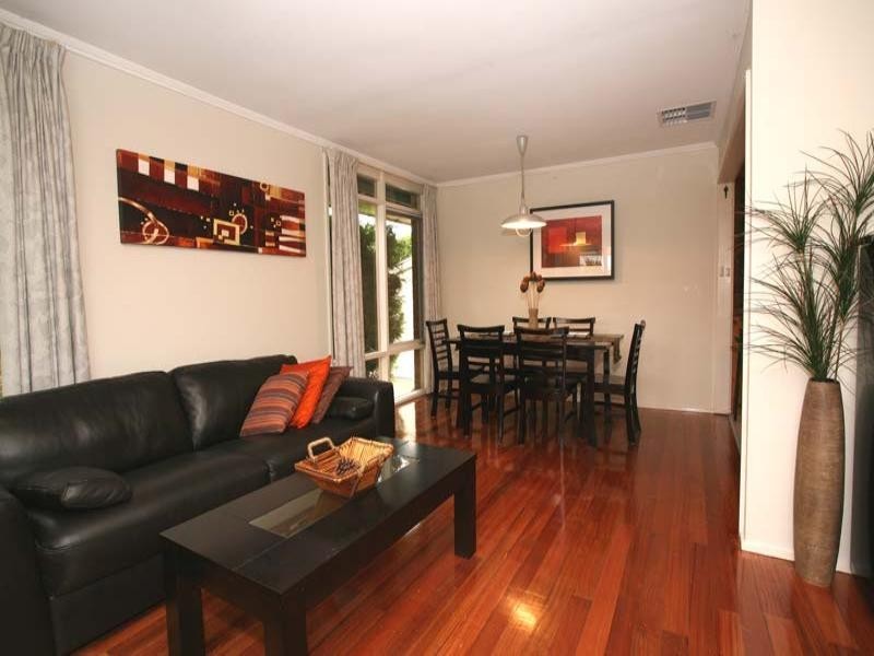 37 Ranfurlie Drive, Glen Waverley VIC 3150