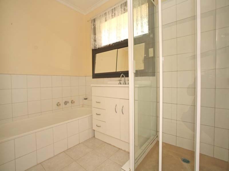 2/20 Madeline Street, Glen Waverley VIC 3150