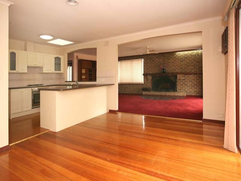 18 Tamarisk Avenue, Glen Waverley VIC 3150