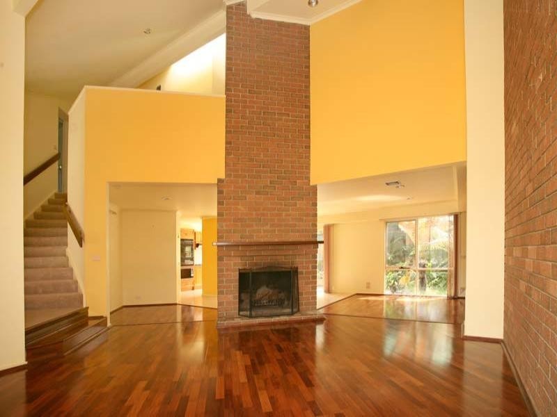 1/40 Tourmaline Crescent, Wheelers Hill VIC 3150