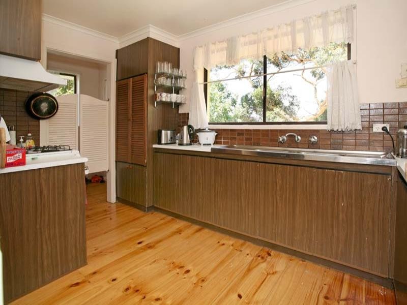 15 Ashby Drive, Dandenong North VIC 3175