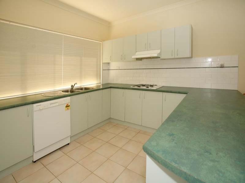 7 Betts Way, Burwood East VIC 3151