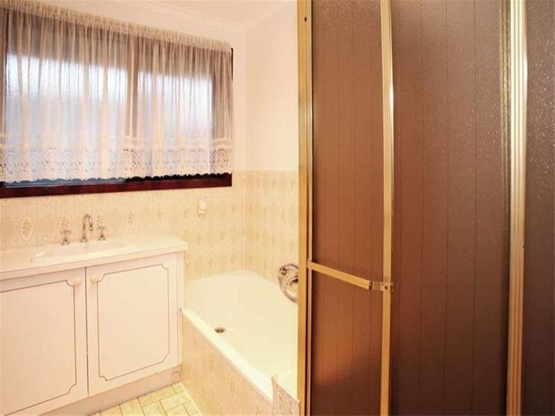 22 Monash Drive, Mulgrave VIC 3170