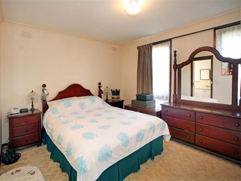 22 Monash Drive, Mulgrave VIC 3170