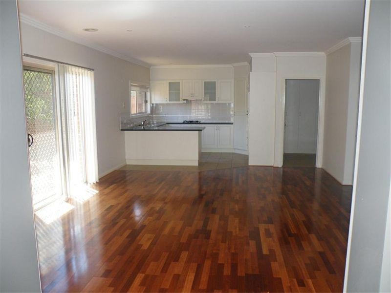 5 Pemberley Drive, Notting Hill VIC 3168