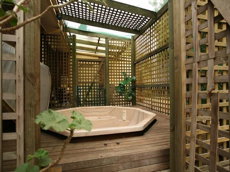 2 Fife Court, Mulgrave VIC 3170