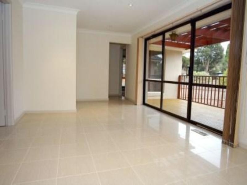 6 Chiara Court, Glen Waverley VIC 3150