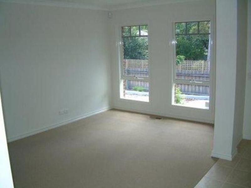 3/7 Mitchell Road, Mont Albert North VIC 3129